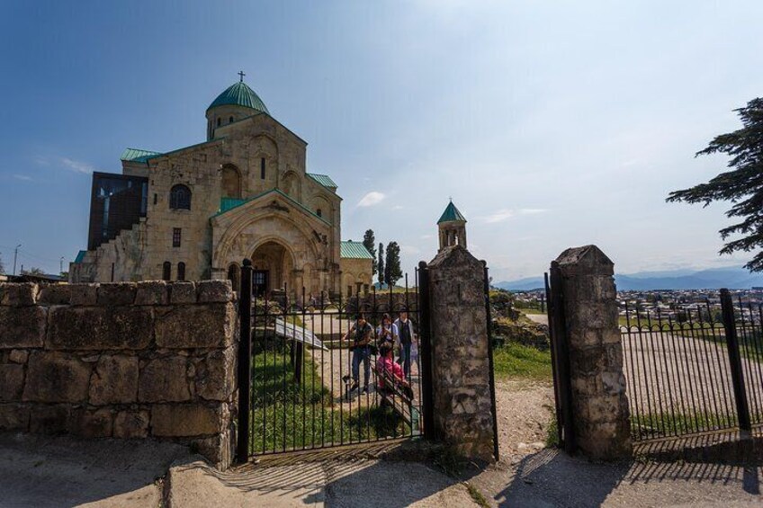 Kutaisi, Wine & Dine Tour from Kutaisi