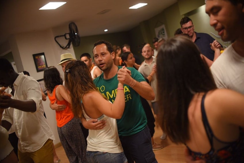 Fun & Interactive Samba Class