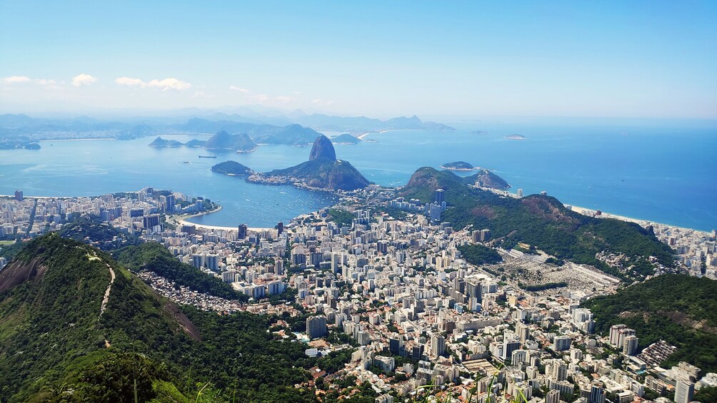 Corcovado Hiking Tour via Parque Lage