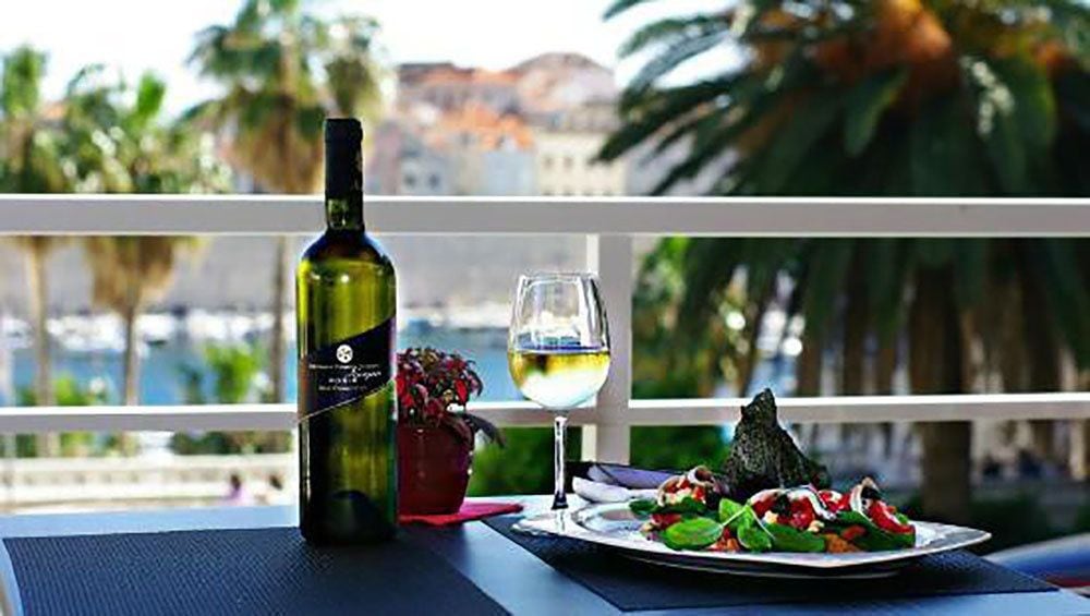 Lunch with wine in Dubrovnik