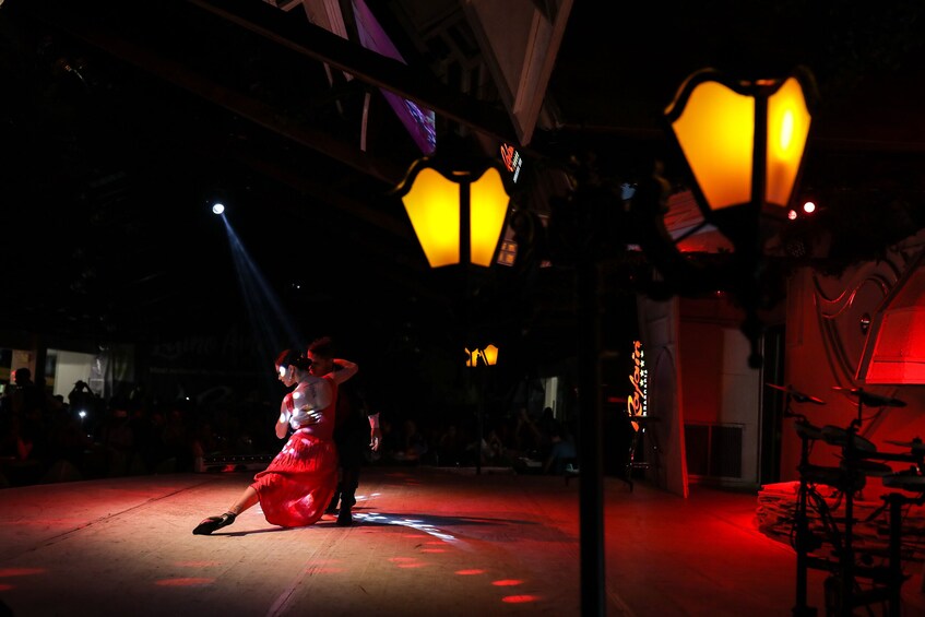 Cargar ítem 1 de 7. Rafain Churrascaria Dinner & Show