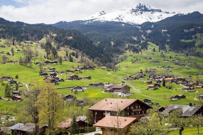 Historical Walk of Interlaken with a Local