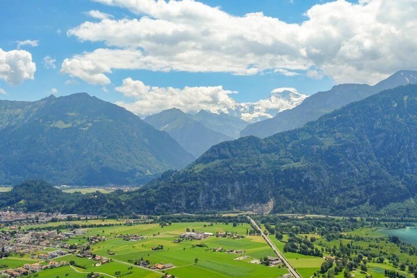 Discover Interlaken in 60 Minutes with a Local