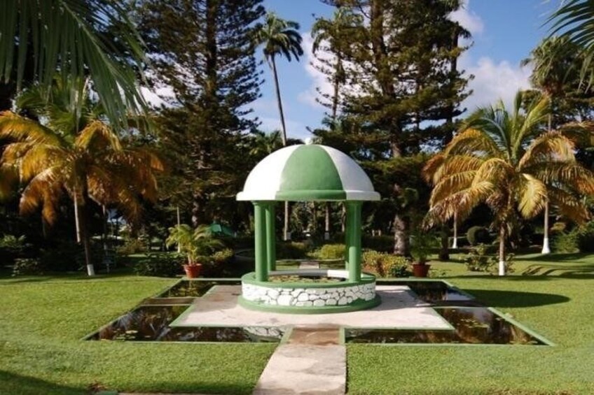 SVG Botanical Gardens