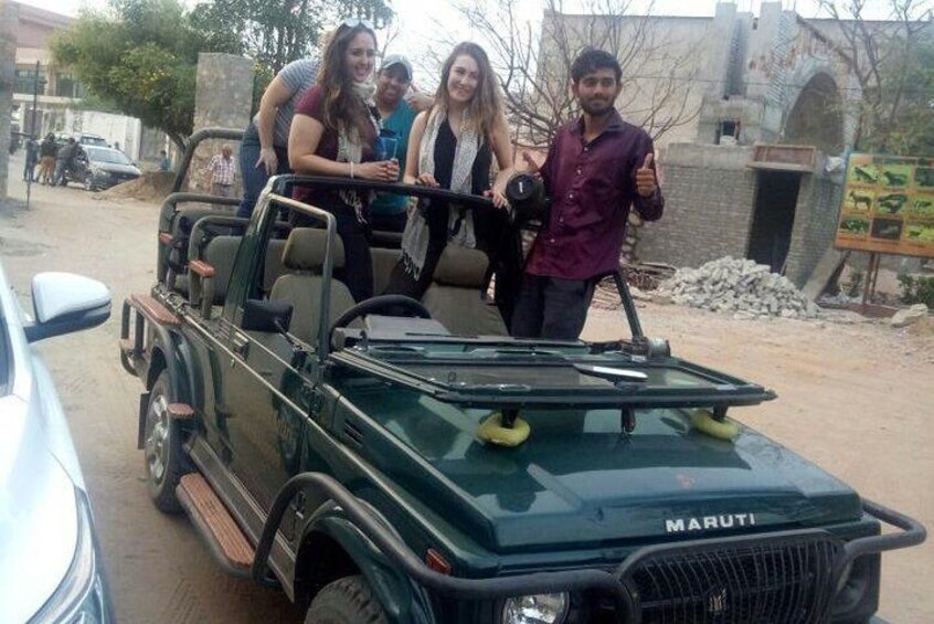 Jhalana Leopard Safari+Abhaneri Step Well Tour From Jaipur Including Car & Entry