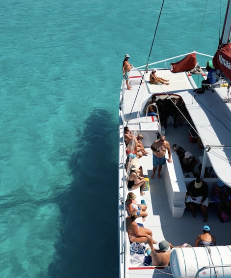 Lambada Sail to Prickly Pear Cays with Lunch