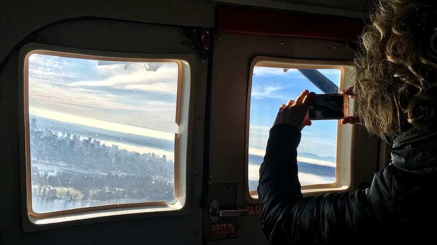 From Victoria to Vancouver Seaplane Day Trip & Capilano Suspension Bridge