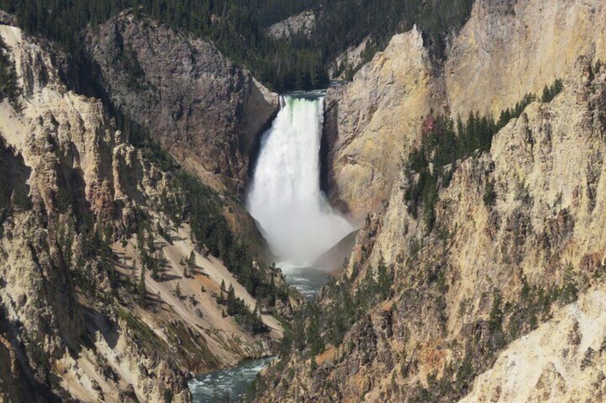 Yellowstone National Park - Full-Day Lower Loop Tour from West Yellowstone