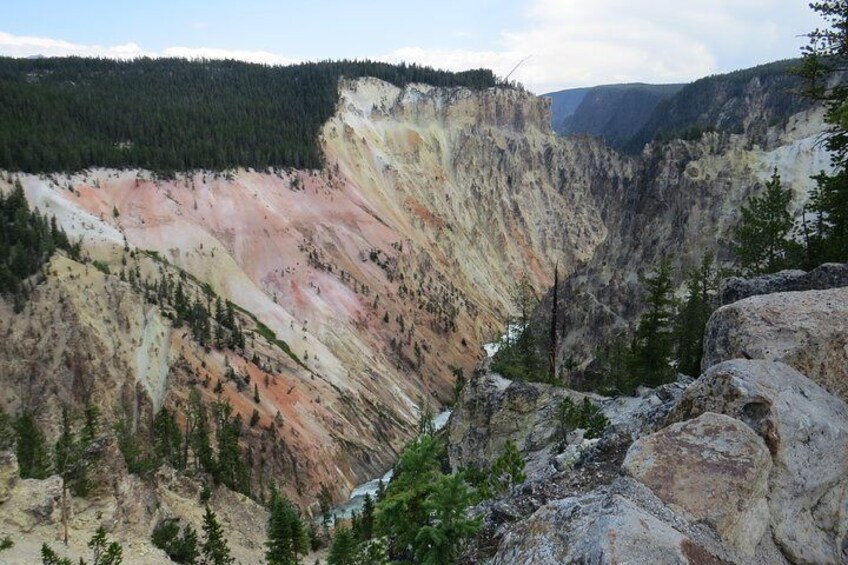 Yellowstone National Park - Full-Day Lower Loop Tour from West Yellowstone