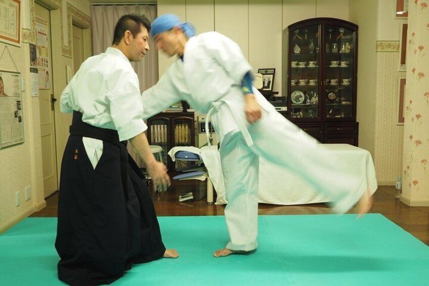 Self defense techniques you can learn in one day.