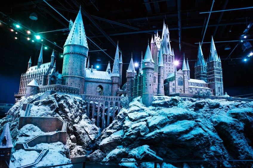 Harry Potter Warner Bros. Studio Tour with Transport from Central London
