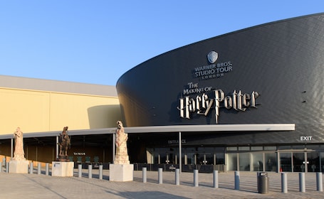 Warner Bros. Visita al estudio: cómo se hizo Harry Potter desde el centro d...