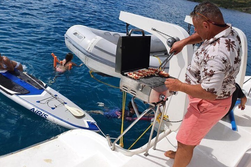 BBQ on Catamaran Hakuna Matata St. Maarten