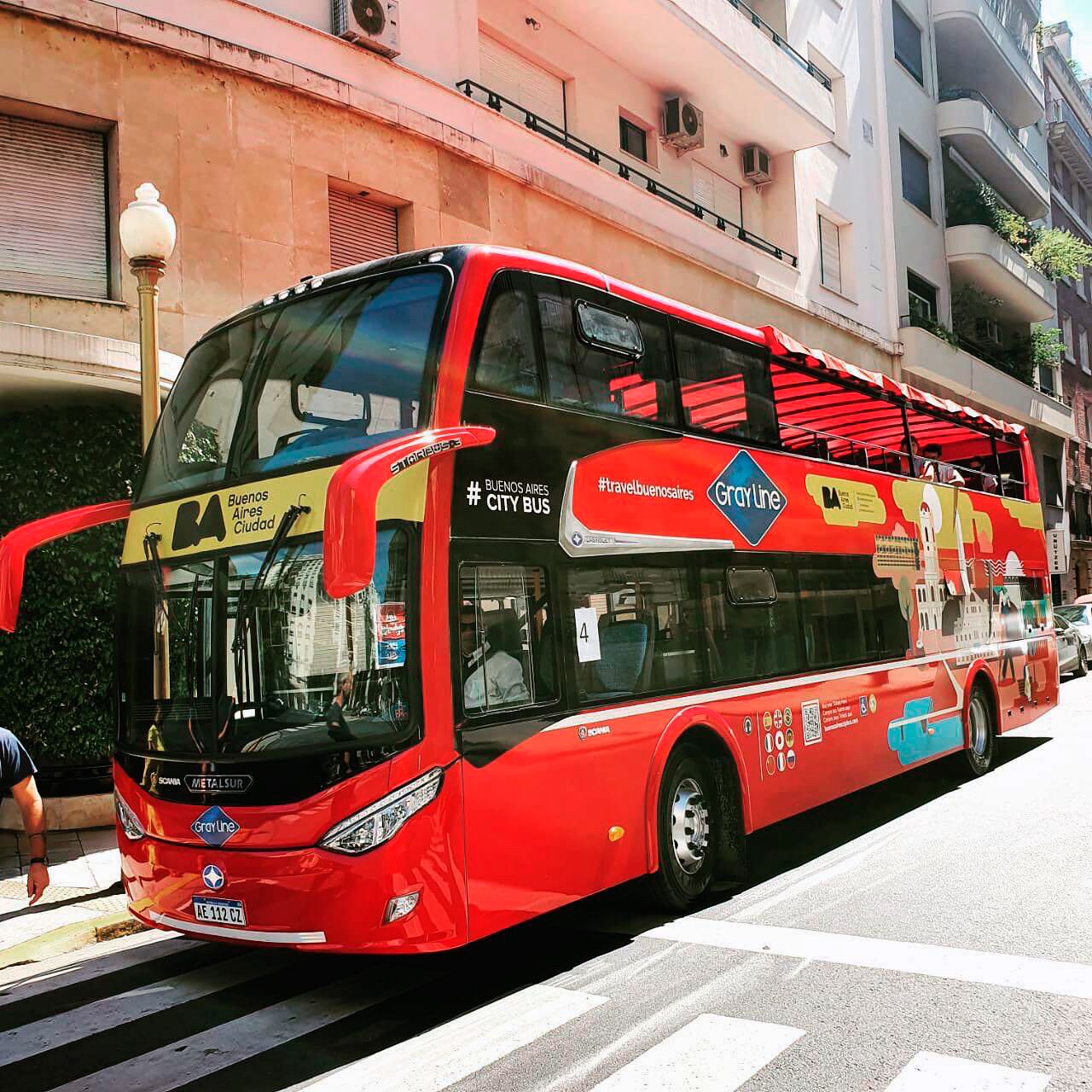 red bus tour buenos aires