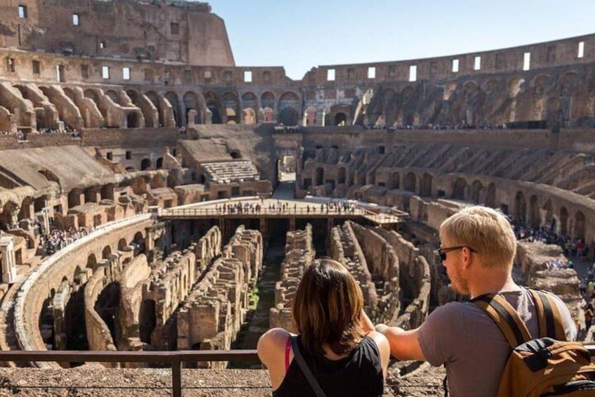 Colosseum Dungeons Tour with Roman Forum and Cesar's Palace Special Access
