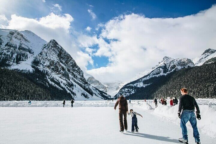 Day Trip to Lake Louise, Marble Canyon, Emerald Lake from Banff