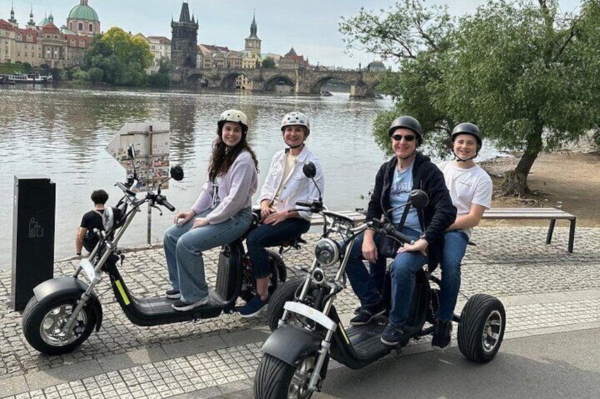 Live-Guided Tour - Trike-Harley Adventure of Prague