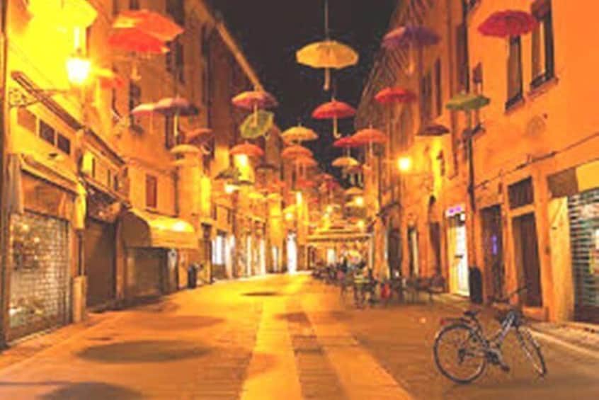 Small-Group Ferrara Tour of City Highlights by Night