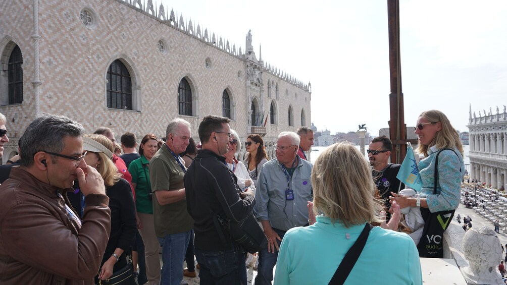 Skip-the-Line: Doge’s Palace & St Mark’s Basilica Small-Group Guided Tour