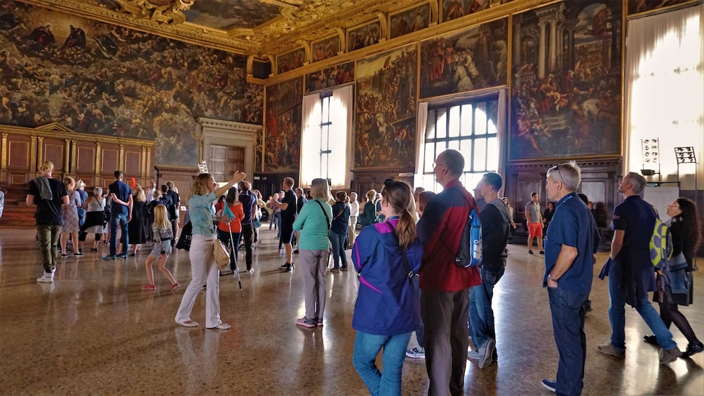 Doge’s Palace & St Mark’s Basilica and Optional Gondola Ride
