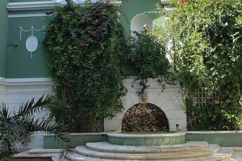Norfolk House, Nassau