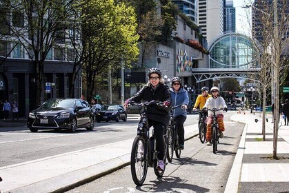Seattle's Electric City Bike Tour
