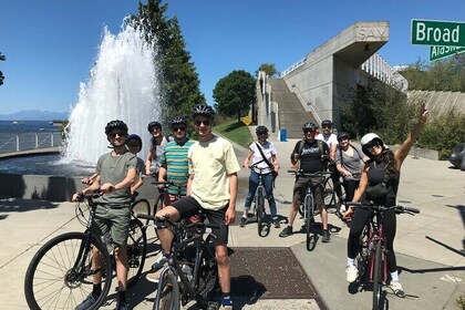 Seattles Electric City Bike Tour