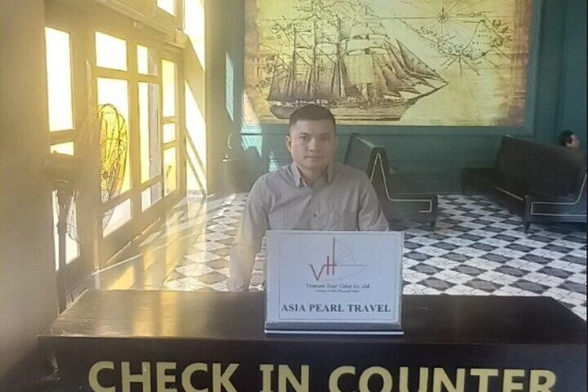 Check in counter at Halong international cruise port inside Cherry coffee