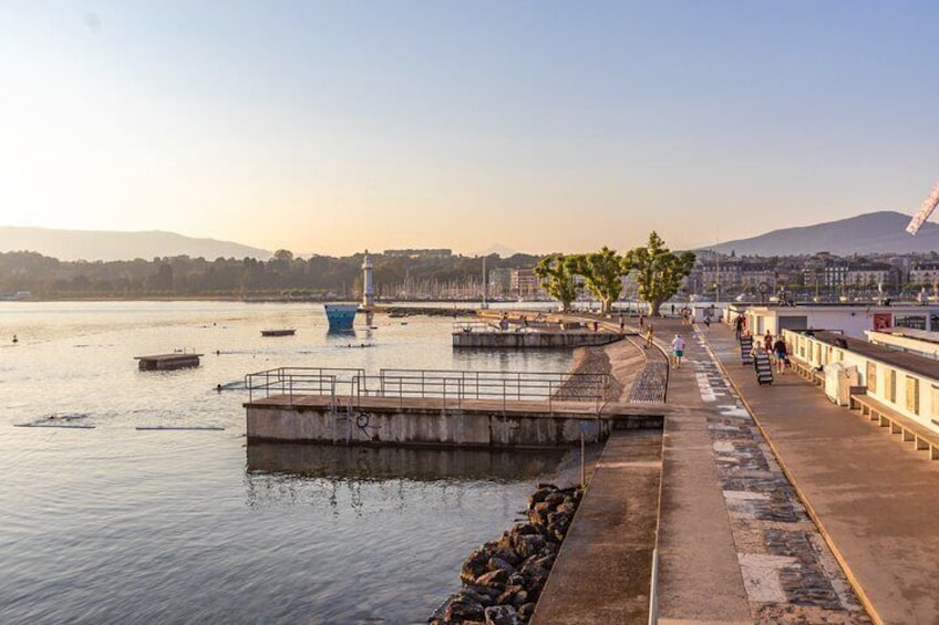 Explore the Instaworthy Spots of Geneva with a Local