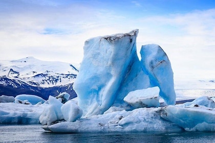 2-Day Jökulsárlón Glacier Lagoon and the South Coast Private Tour from Reyk...