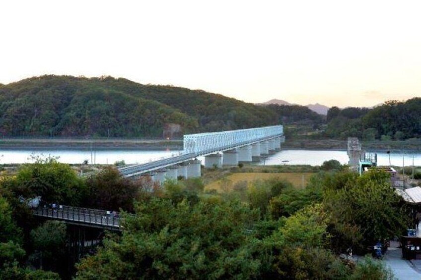 It is a Railroad that had been restored for going to the North Korea, since destroyed at Korean War.