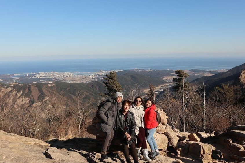 Private Trip to Mt Seorak & East Sea with a Photographer Tourguide