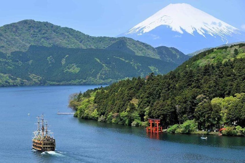 Hakone Full-Day Private Tour(Tokyo DEP.) with Nationally-Licensed Guide