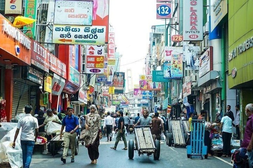 Tuk Tuk private city tour in Colombo (All include private tour)