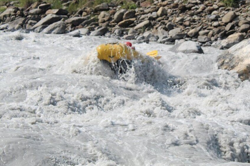 Rafting in Upper Seti (Half Day Rafting)