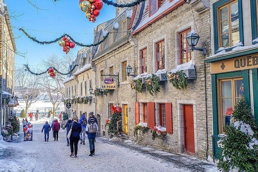 Quebec City & Ice Hotel VIP Day Trip