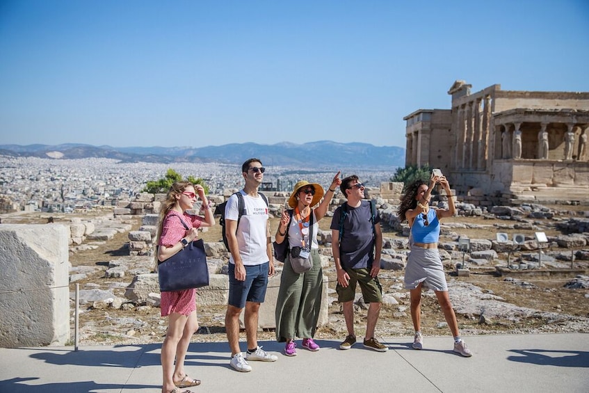 City, Acropolis & Acropolis Museum Small-Group Walking Tour