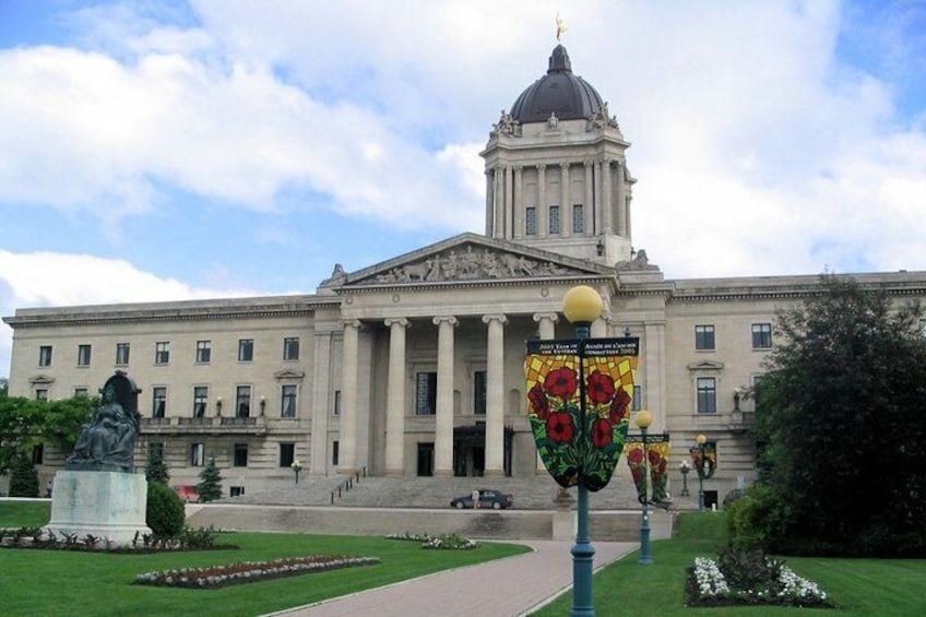Winnipeg Scavenger Hunt: At The Heart of Canada