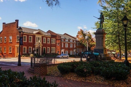 Self-Guided Scavenger Hunt: Centuries of Charlottesville