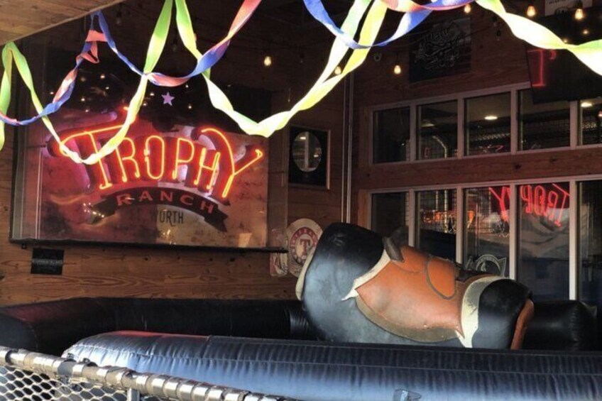 Fort Worth Bar Hunt: Foolproof Fort Worth Bar Crawl