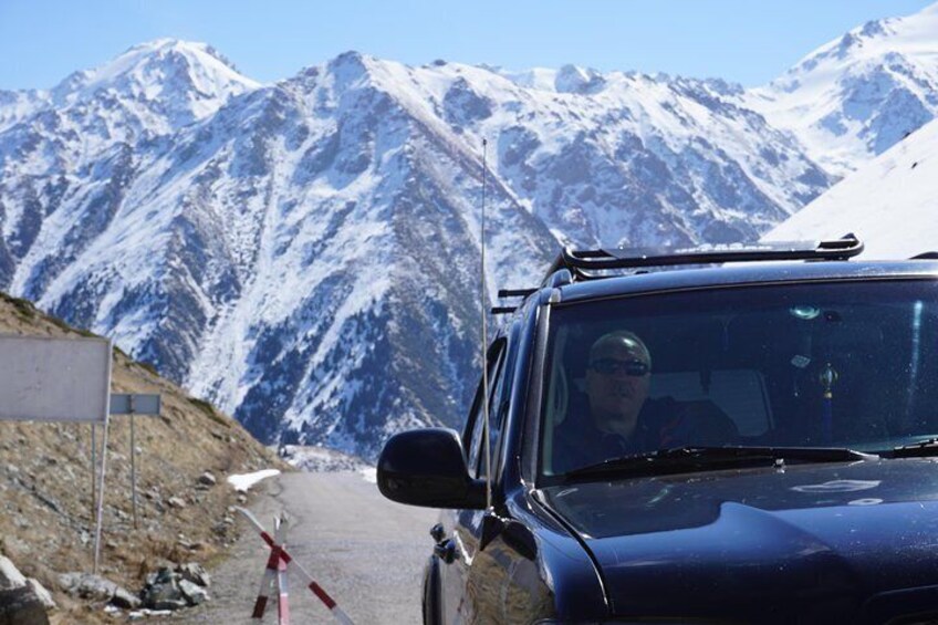 Big Almaty Lake BAO and falcon farm Sunkar 1 day tour with local guide! Lunch+ 