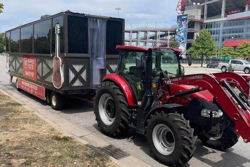 Nashville’s Biggest and Wildest Party Tractor Tour (Ages 21+)