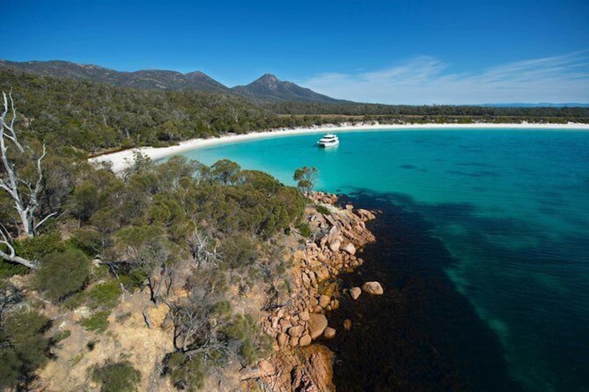 Show item 4 of 6. Wineglass Bay