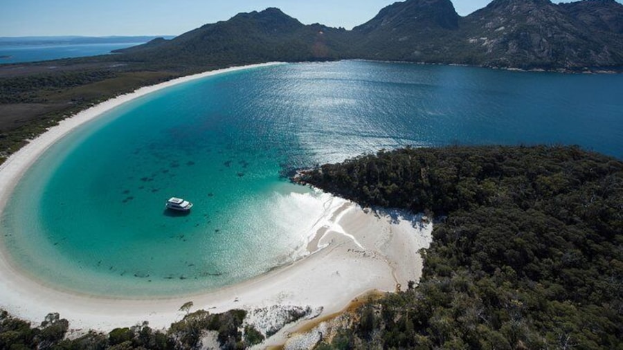 Wineglass Bay Cruises