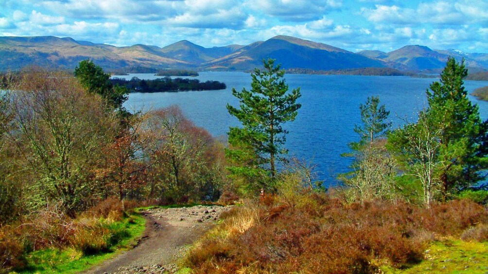 coast and mountain view in edinburgh