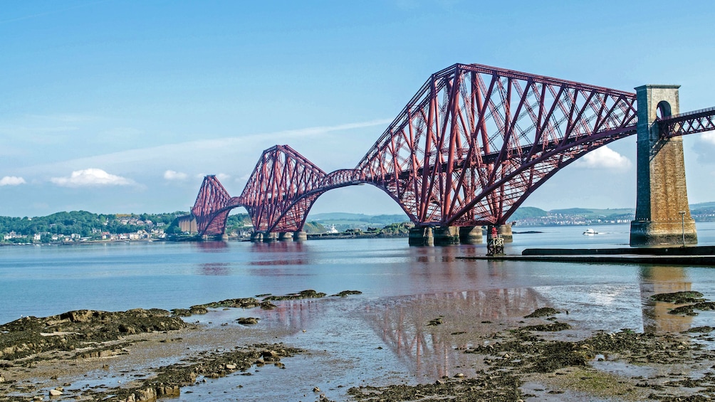 bridge in edinburgh