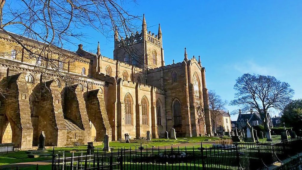 castle in edinburgh