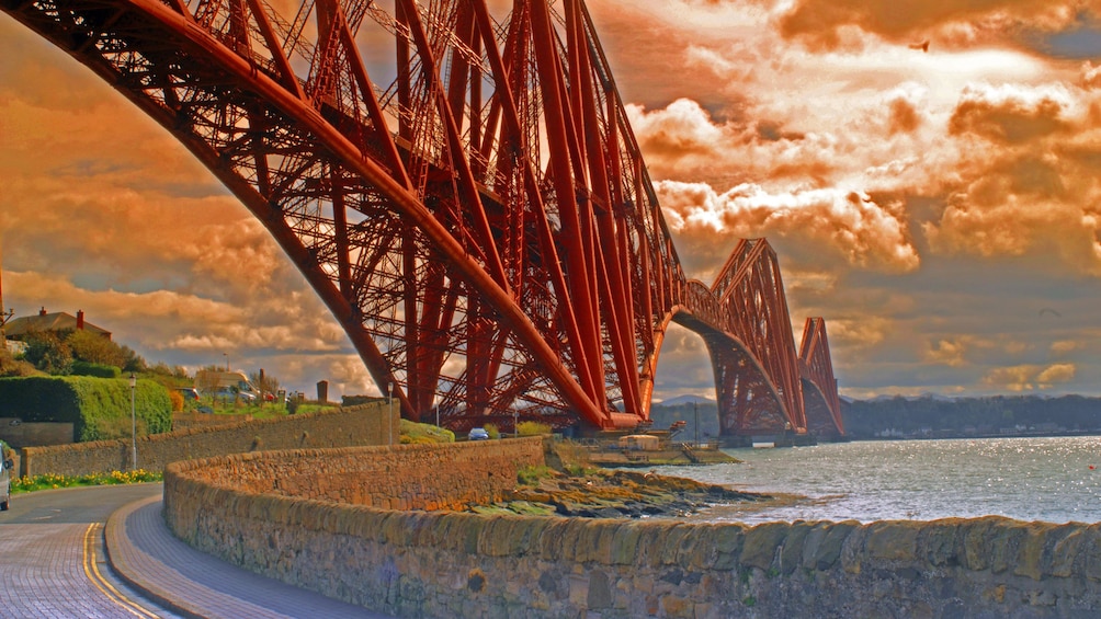 Show item 3 of 5. bridge in edinburgh