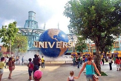 Universal Studios Singapore (Shared Transfer)
