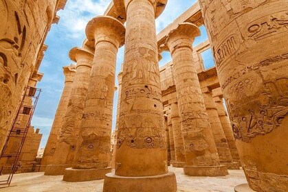 From Hurghada: Full Day Trip to Valley of the Kings in Luxor